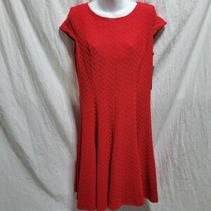Eliza J NWT Red Fit & Flare Chevron Dress Size 12 Petite Cap Sleeves